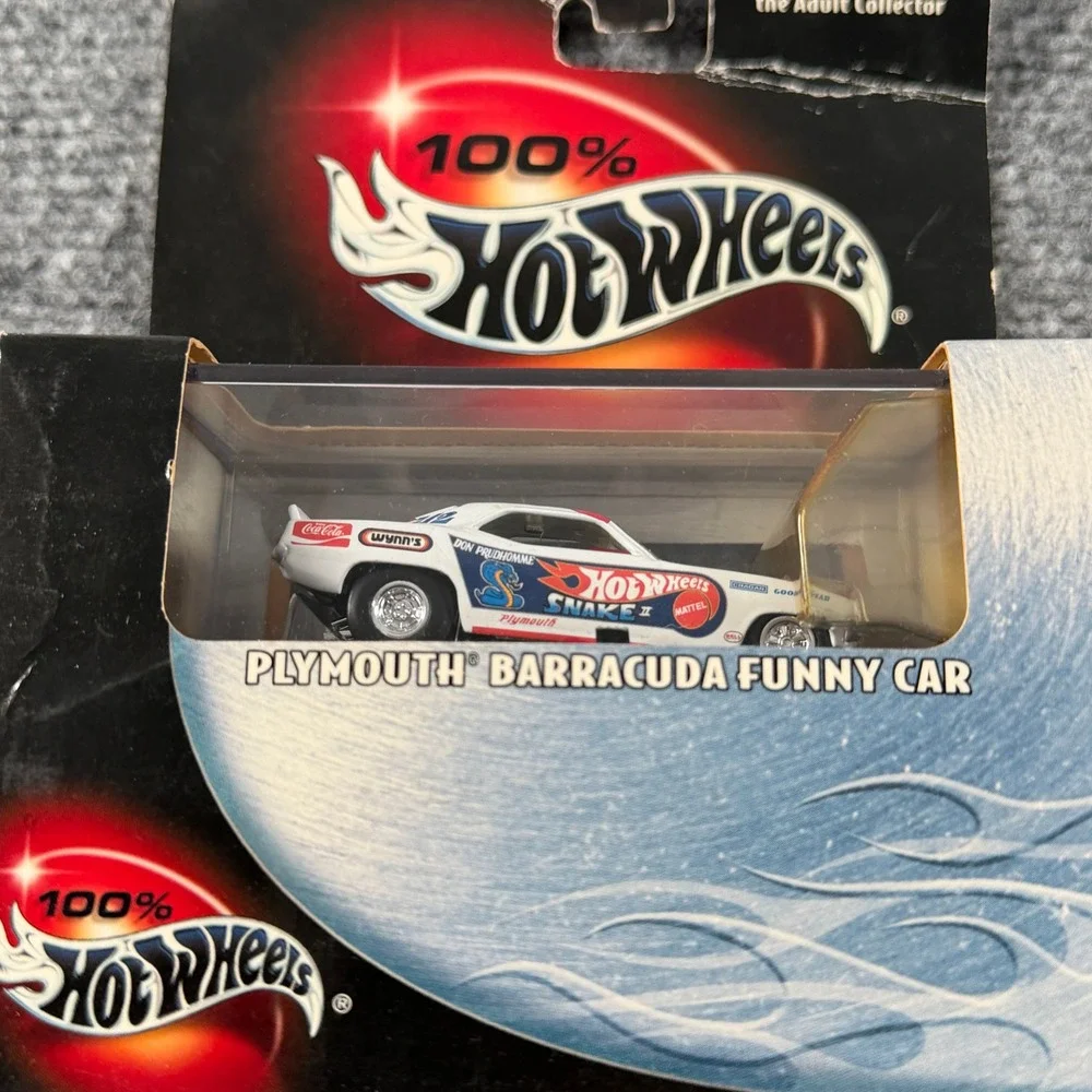 Hot Wheels 100% hot